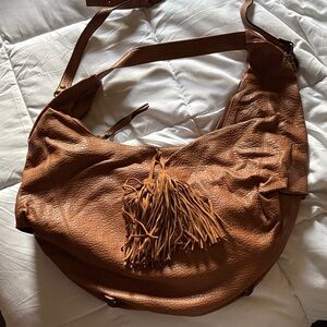 XL Brown faux Leather Hobo Bag w/2 tassels